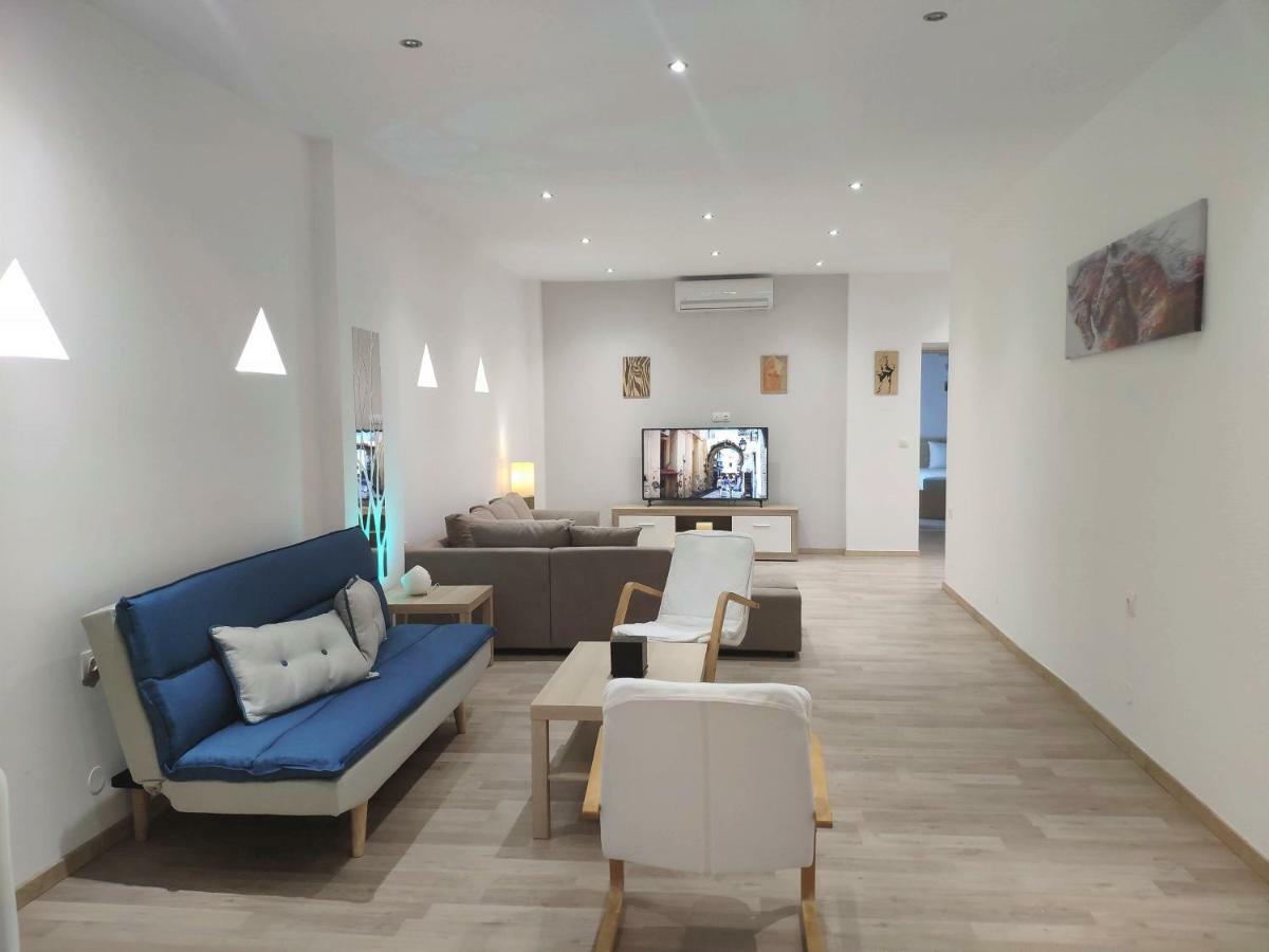Neva Apartments By The Beach Makry Gialos  Exterior photo